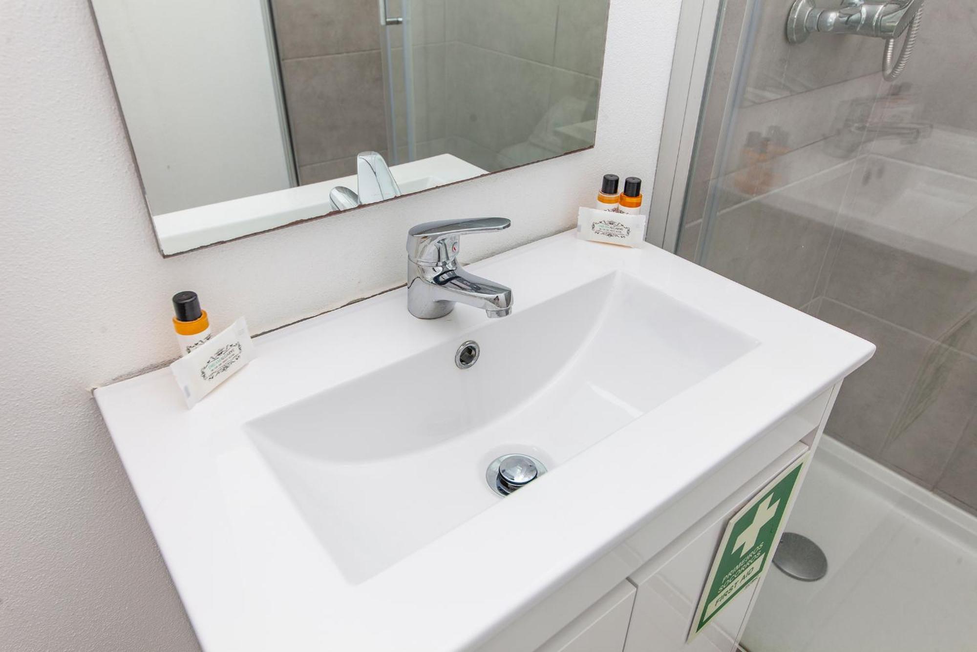 לאגוּ‏ש Vasco Da Gama Apartments חדר תמונה